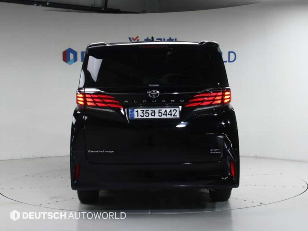 Toyota Alphard - Vista 4