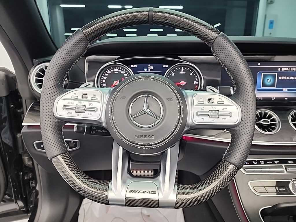 Mercedes Benz E class - Vista 9