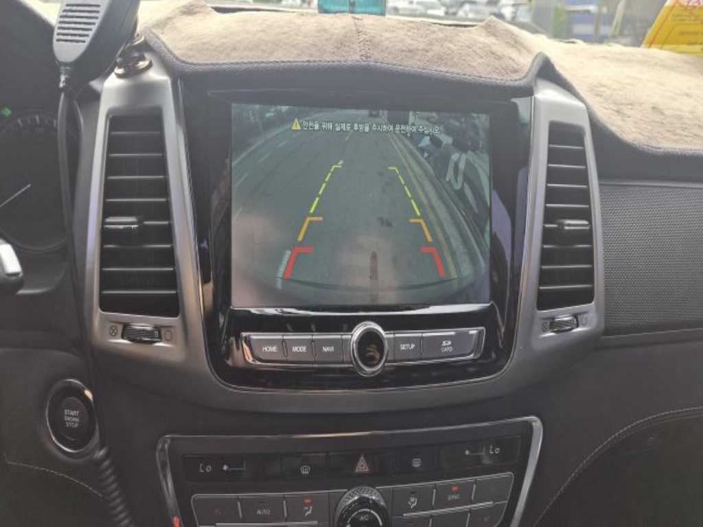Ssangyong Rexton - Vista 12