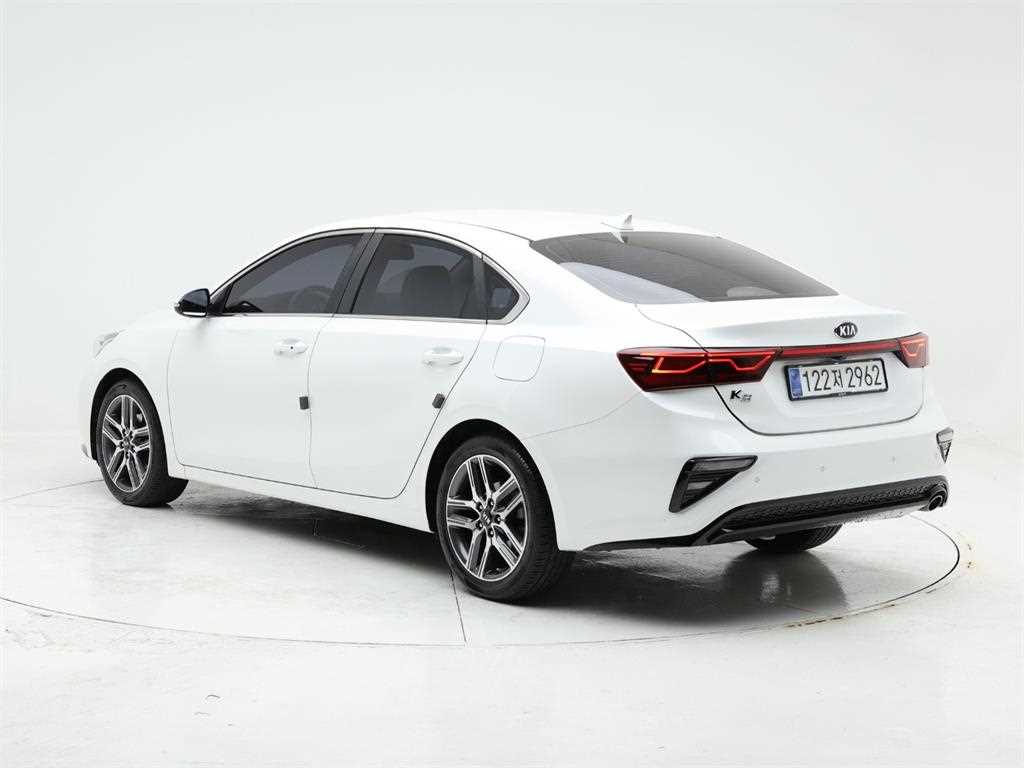 KIA K3 - Vista 4