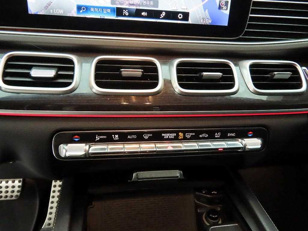 Mercedes Benz GLE Class - Vista 9