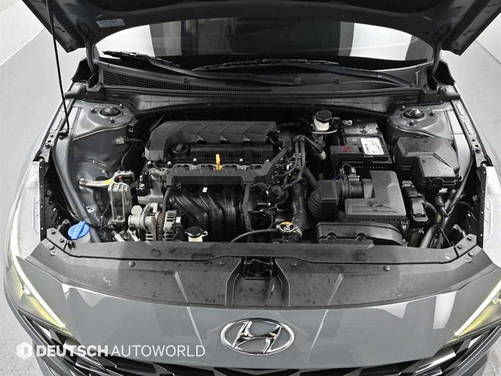 HYUNDAI Avante - Vista 6