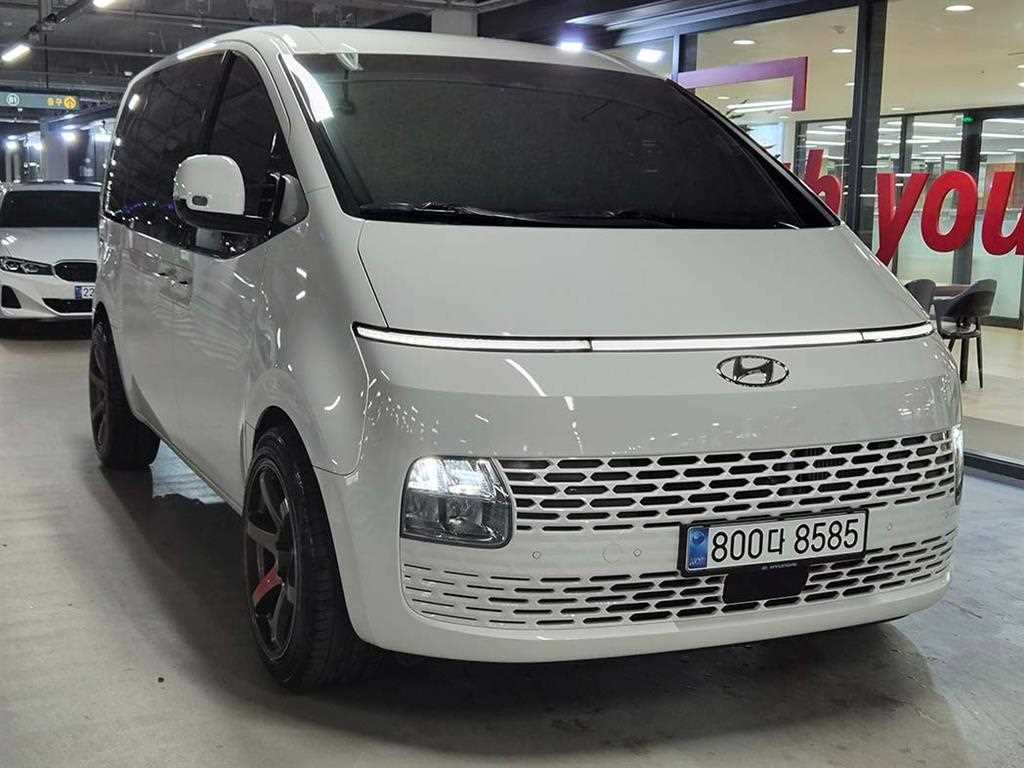 HYUNDAI Staria 2023 Blanco - Importación desde Corea - HF Imports Iquique - Foto 1