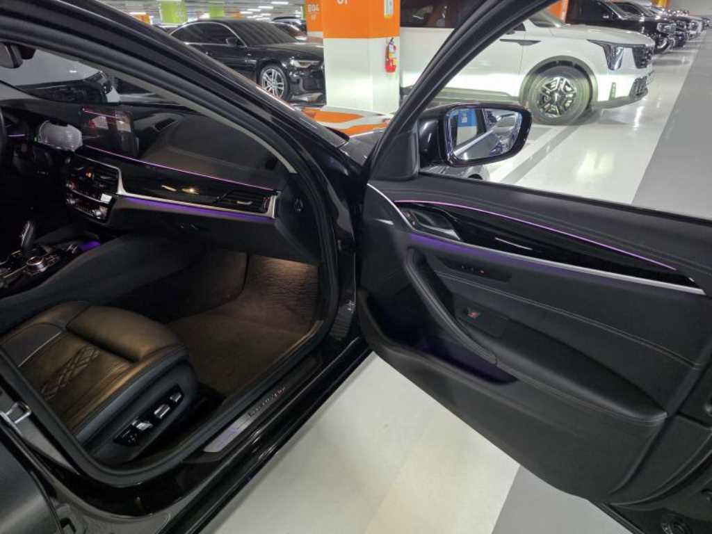 BMW 5 Series - Vista 7