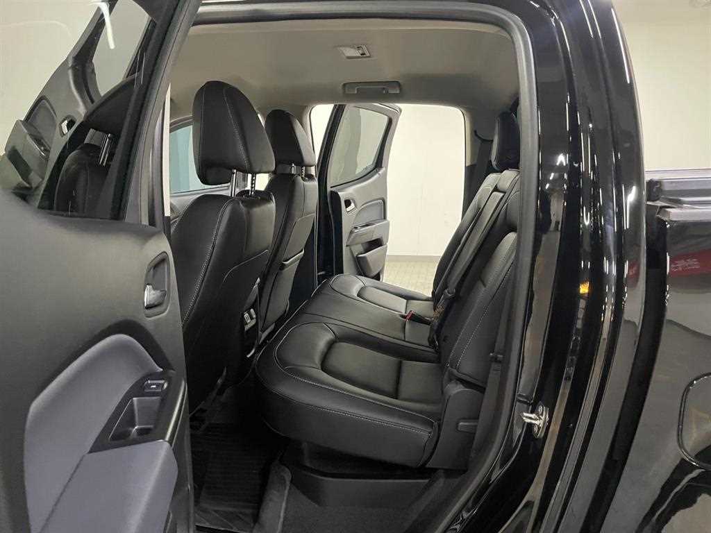 Chevrolet ?Colorado 2022 Negro - Importación desde Corea - HF Imports Iquique - Foto 18