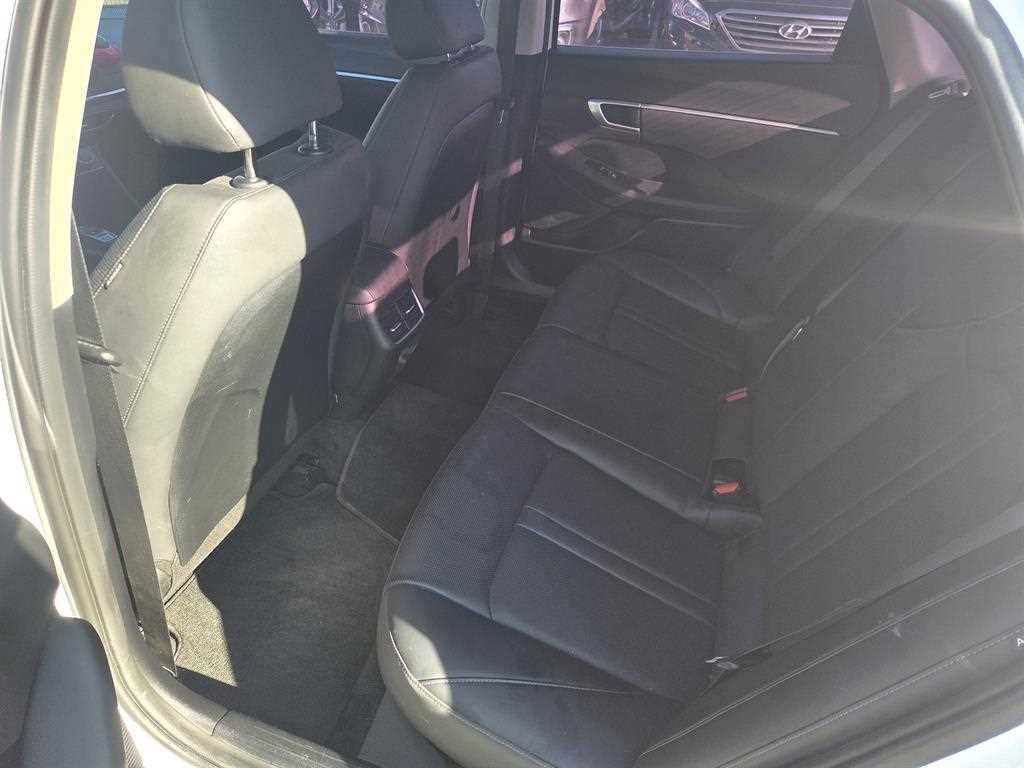HYUNDAI Sonata - Vista 11