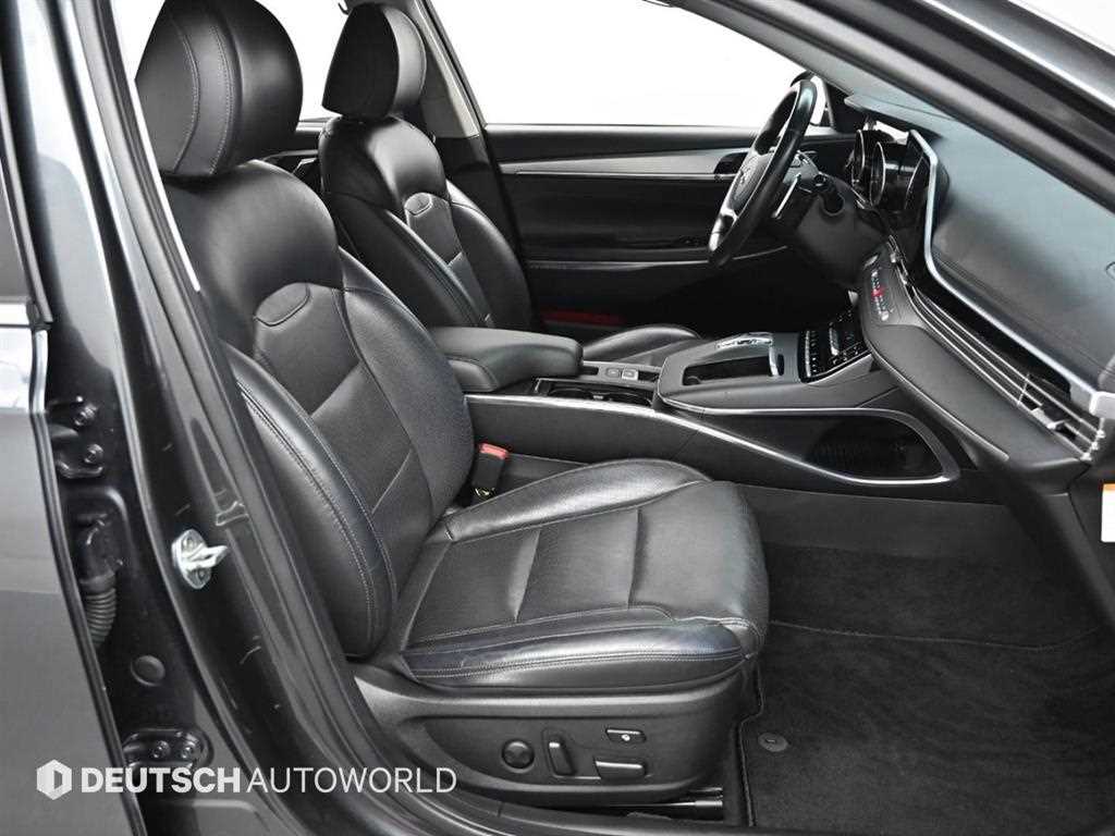 HYUNDAI Grandeur - Vista 10