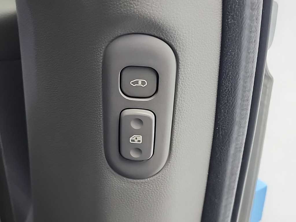 KIA Carnival 2012 Plateado - Importación desde Corea - HF Imports Iquique - Foto 13