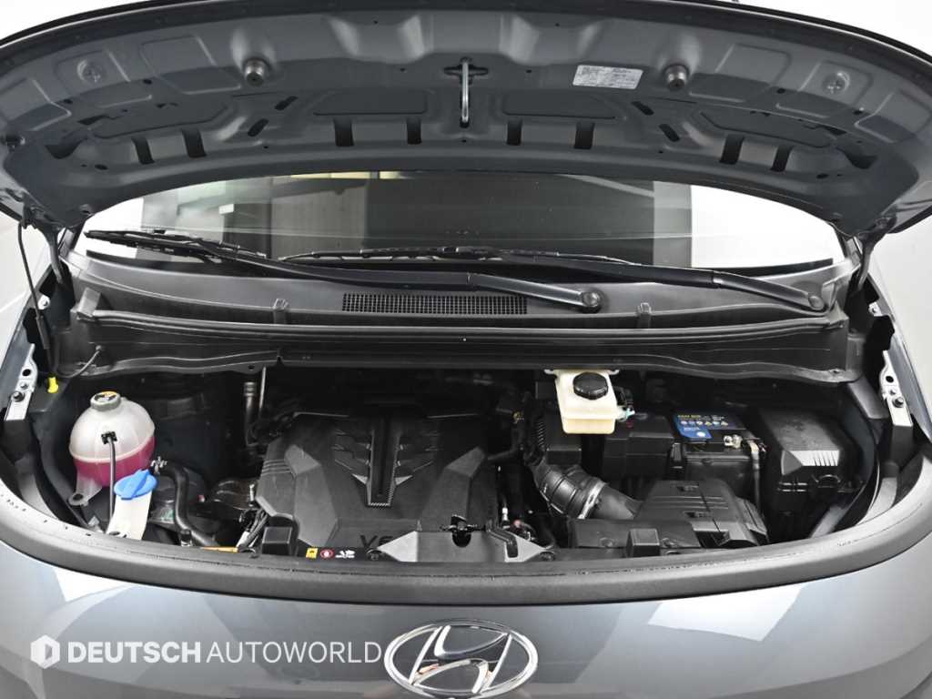 HYUNDAI Staria - Vista 7