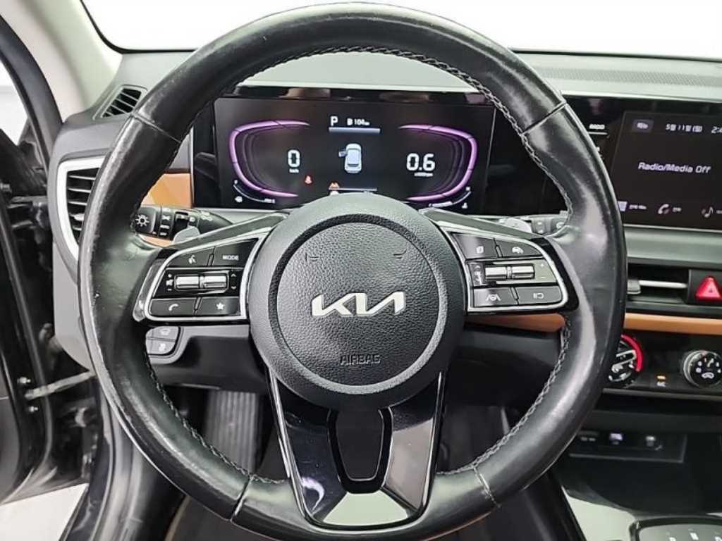 KIA Seltos - Vista 9