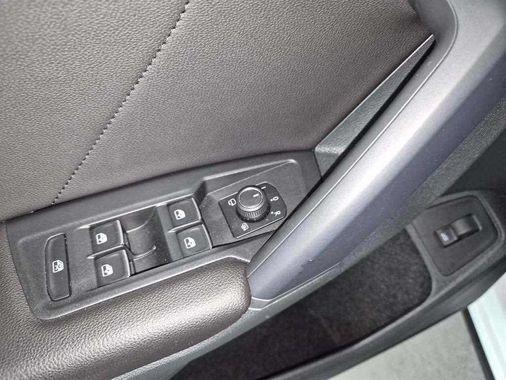 Volkswagen Tiguan - Vista 12