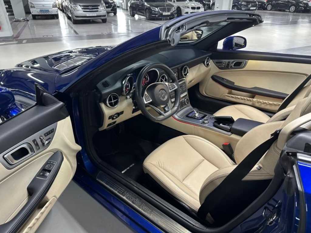 Mercedes Benz SLC Class 2017 Azul - Importación desde Corea - HF Imports Iquique - Foto 1
