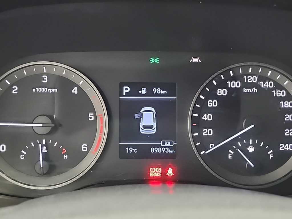 HYUNDAI Tucson - Vista 6