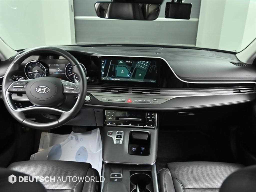 HYUNDAI Grandeur - Vista 7