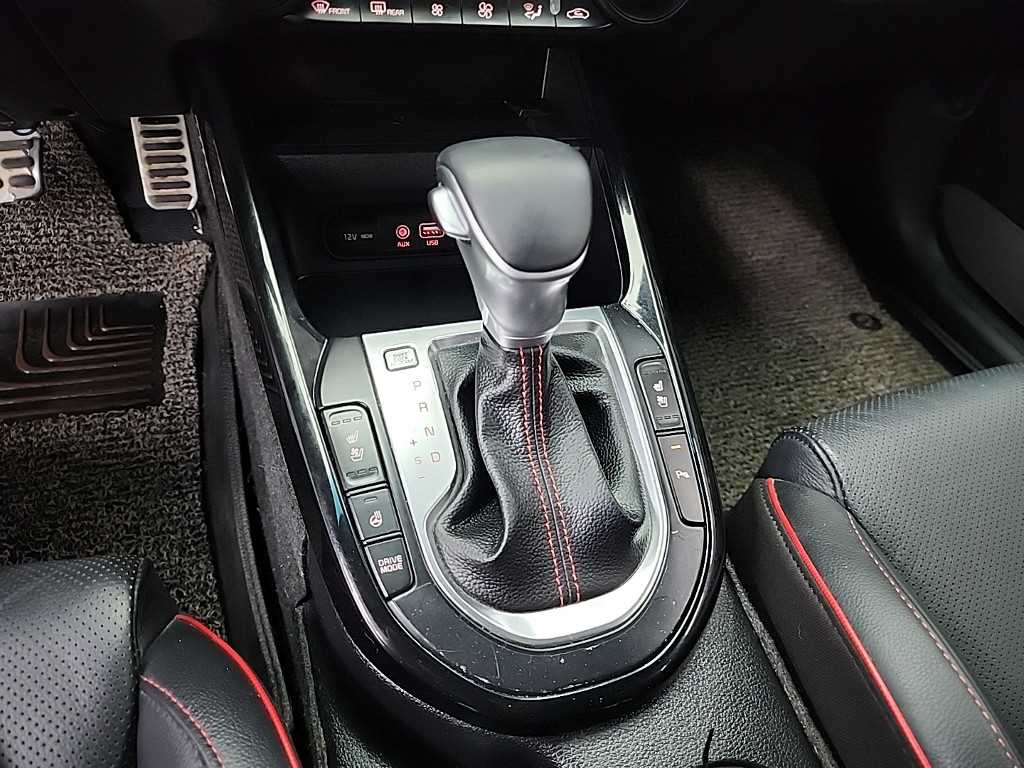 KIA K3 - Vista 8