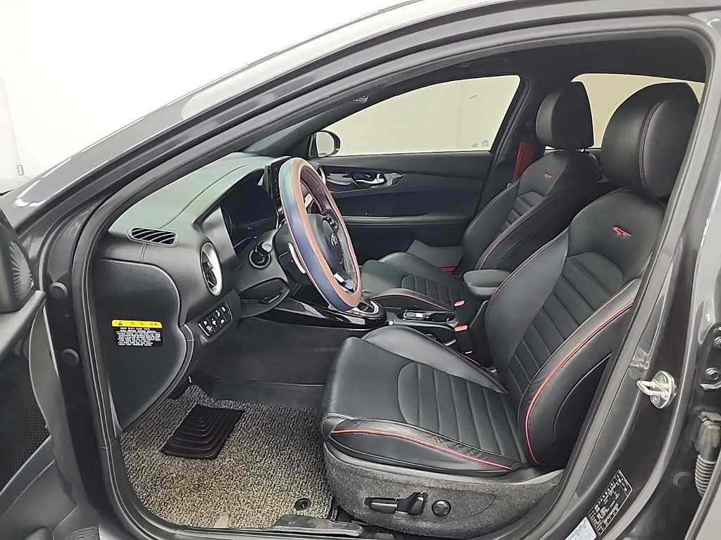 KIA K3 - Vista 11