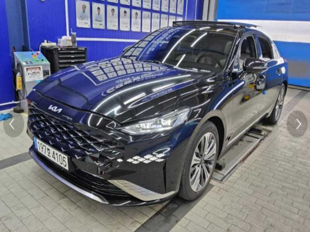 KIA K8 - Vista 5