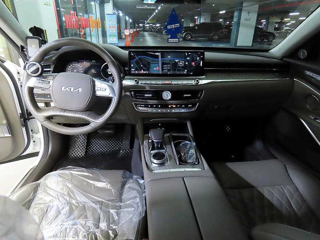 KIA K9 - Vista 10