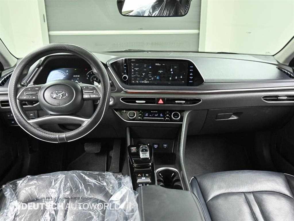 HYUNDAI Sonata - Vista 7