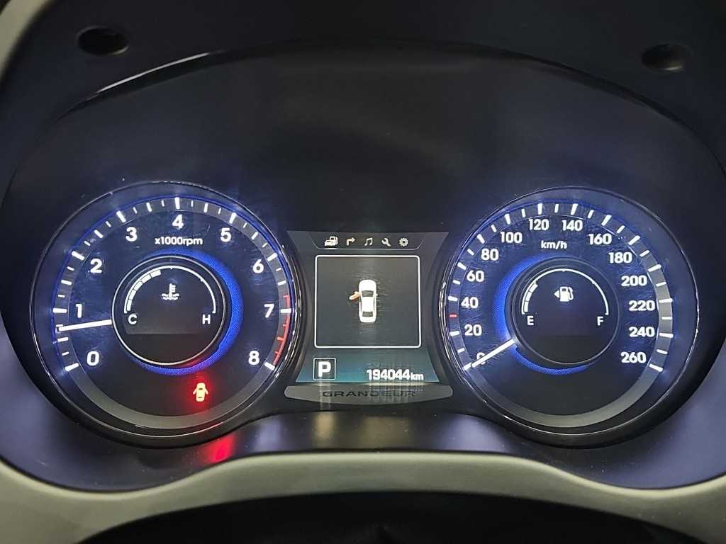 HYUNDAI Grandeur - Vista 6