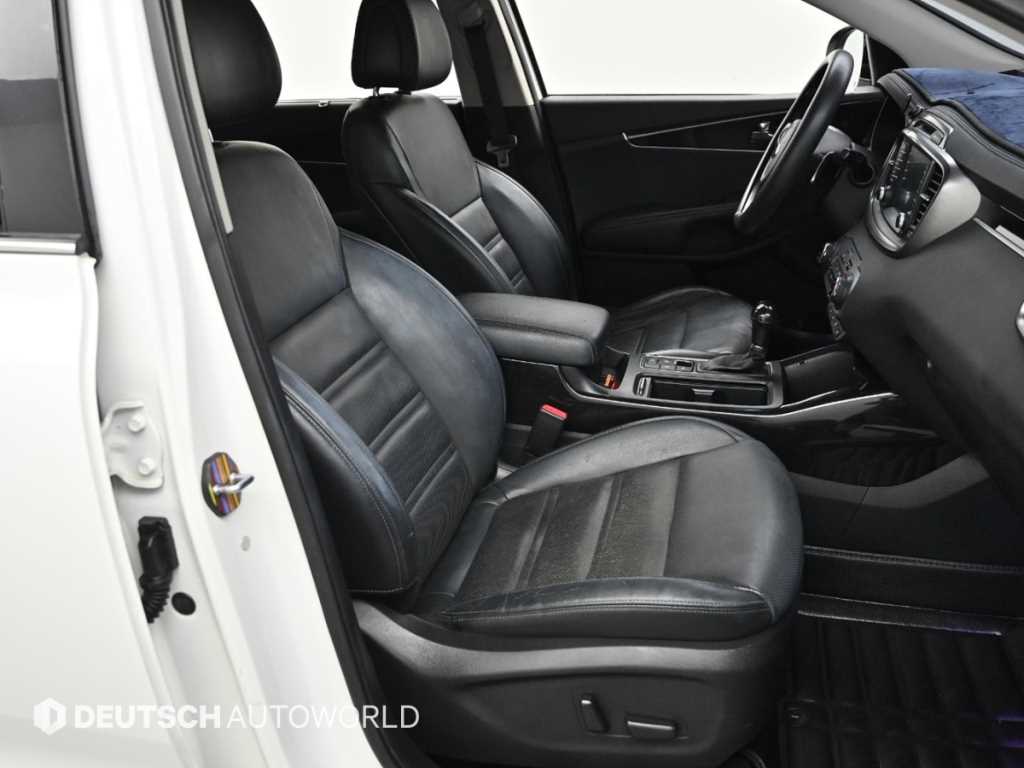 KIA Sorento - Vista 10