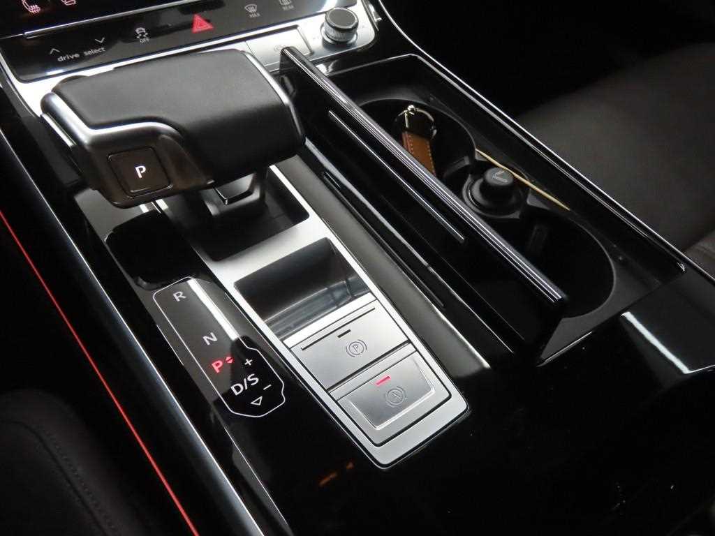 Audi A8 - Vista 12