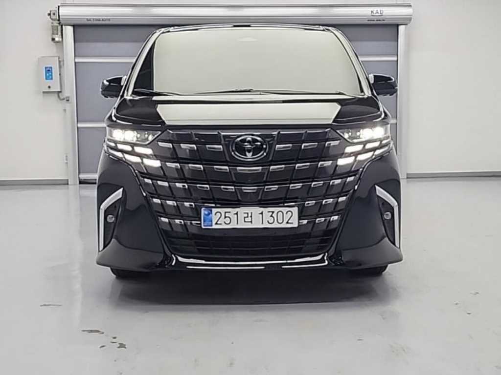 Toyota Alphard - Vista 2
