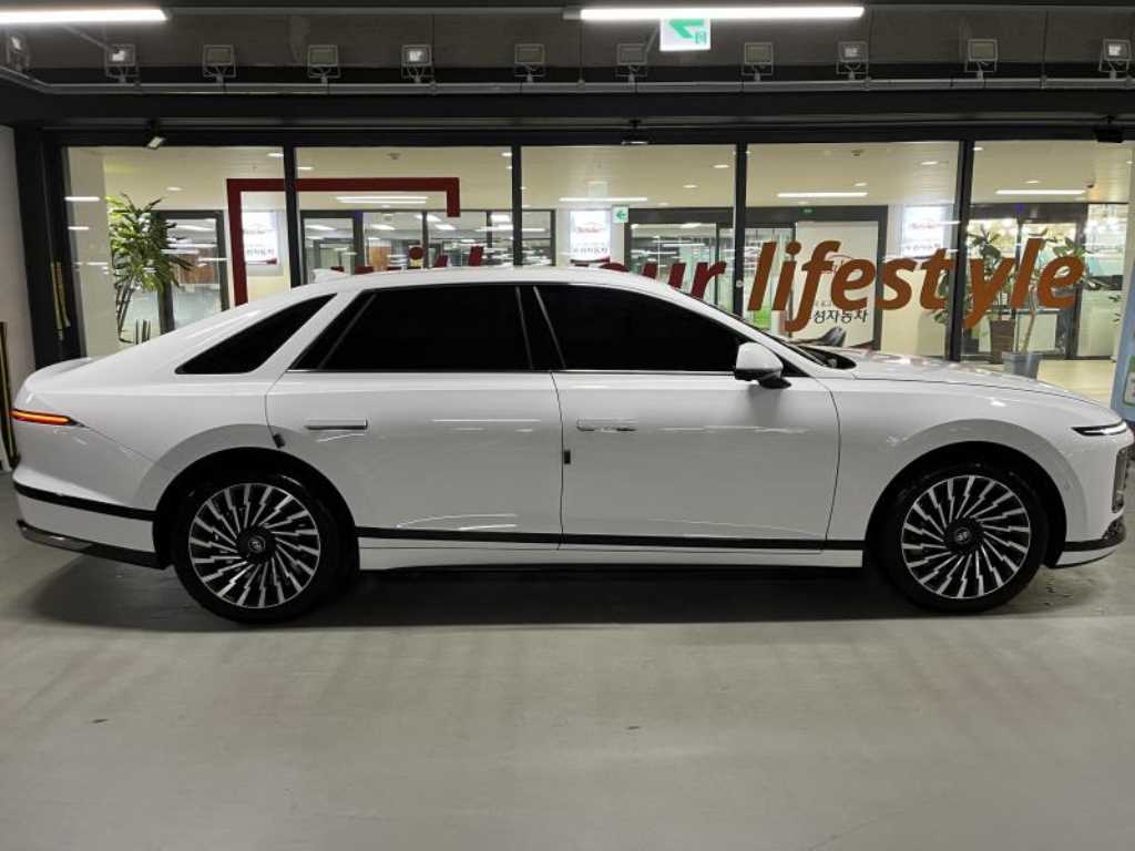 HYUNDAI Grandeur - Vista 4