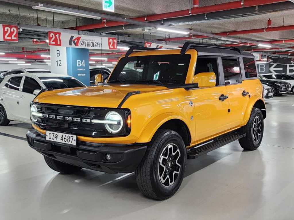 Ford Bronco 2022 Amarillo - Importación desde Corea - HF Imports Iquique - Foto 1