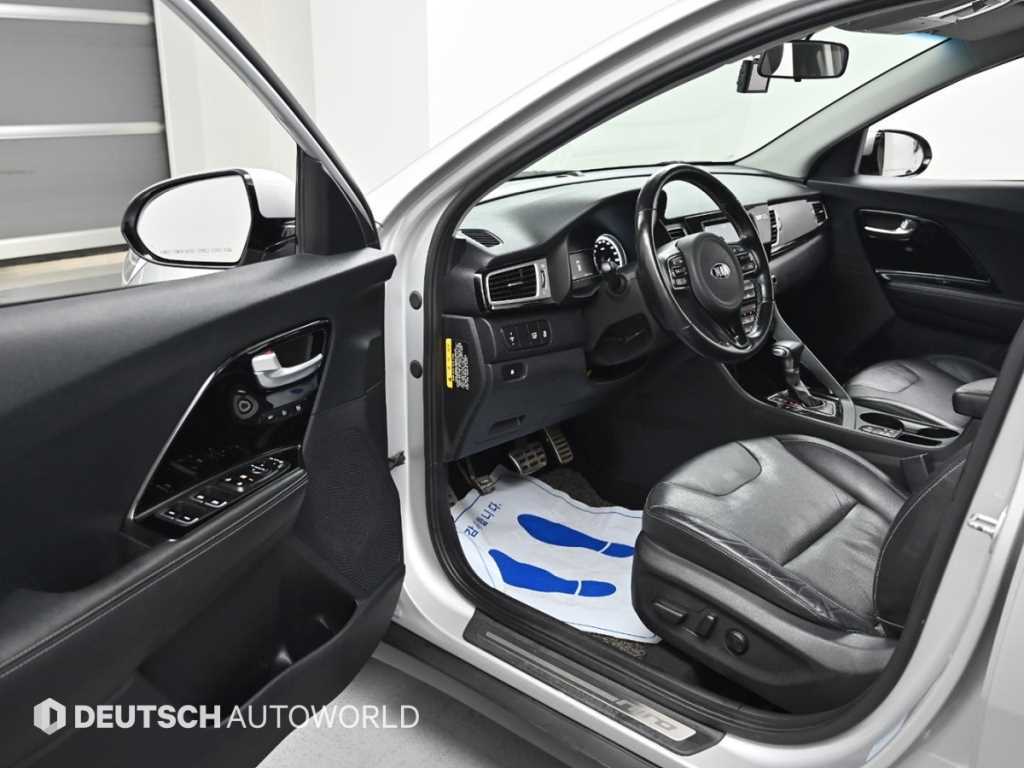 KIA Niro - Vista 11