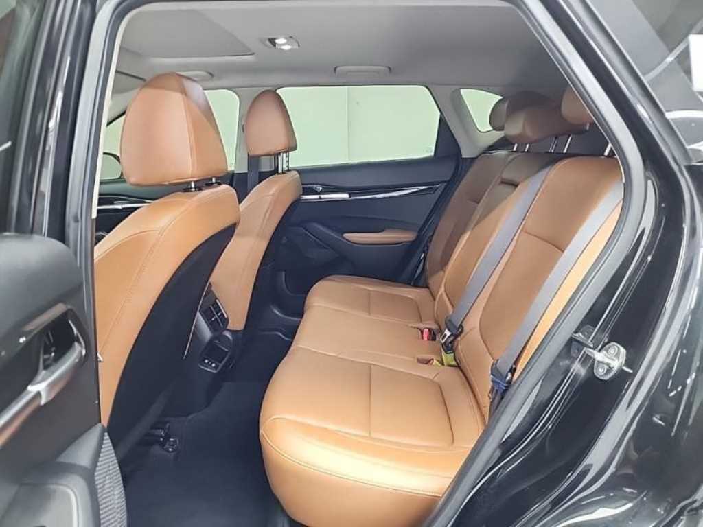 KIA Seltos - Vista 12
