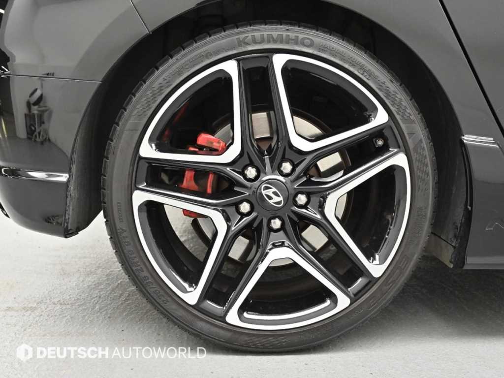 HYUNDAI Veloster - Vista 5