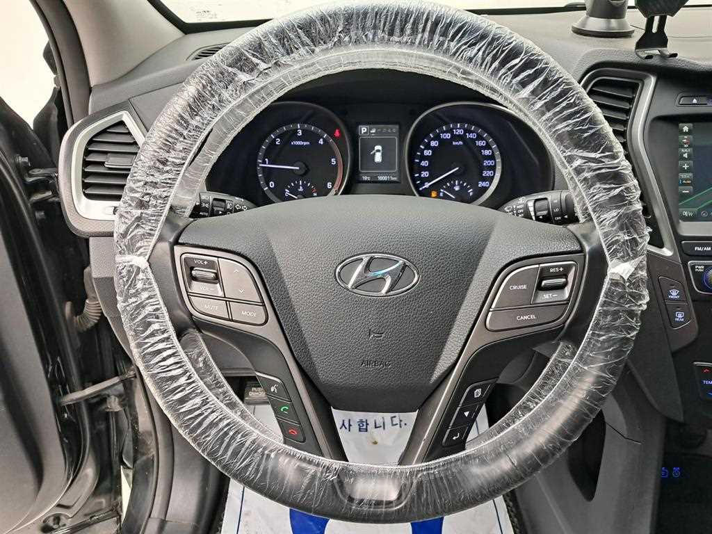 HYUNDAI Santa Fe - Vista 7