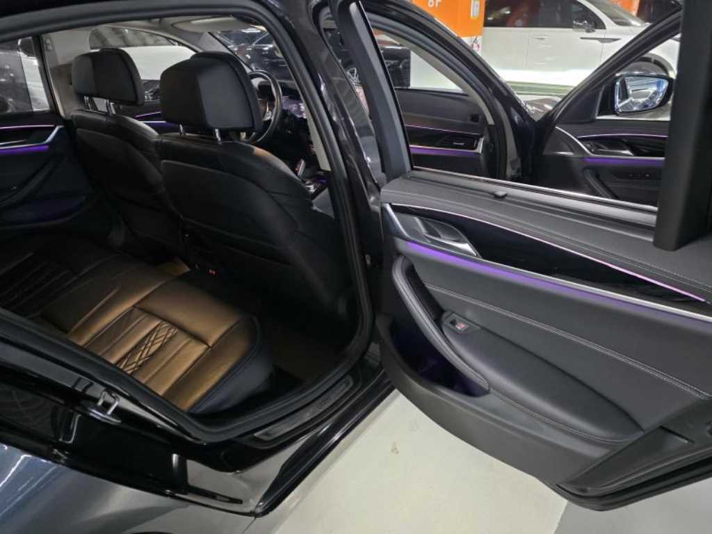 BMW 5 Series - Vista 9