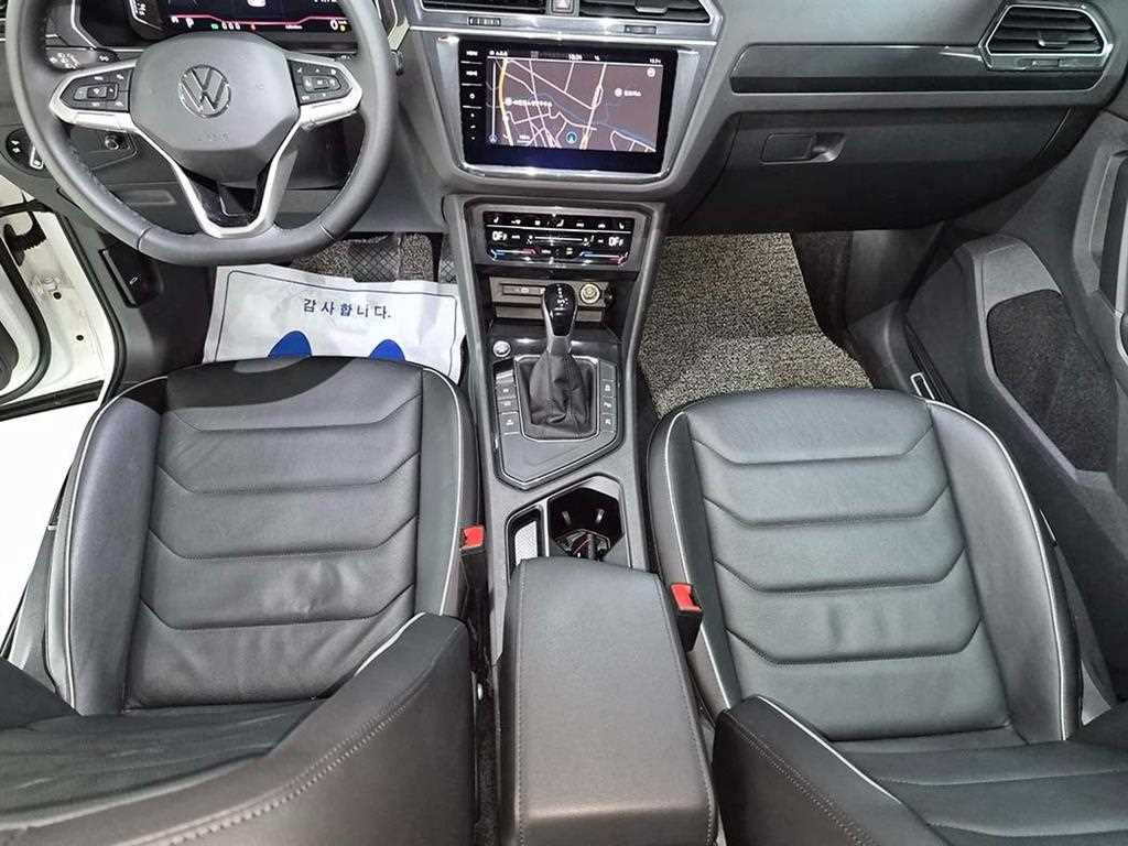 Volkswagen Tiguan - Vista 10
