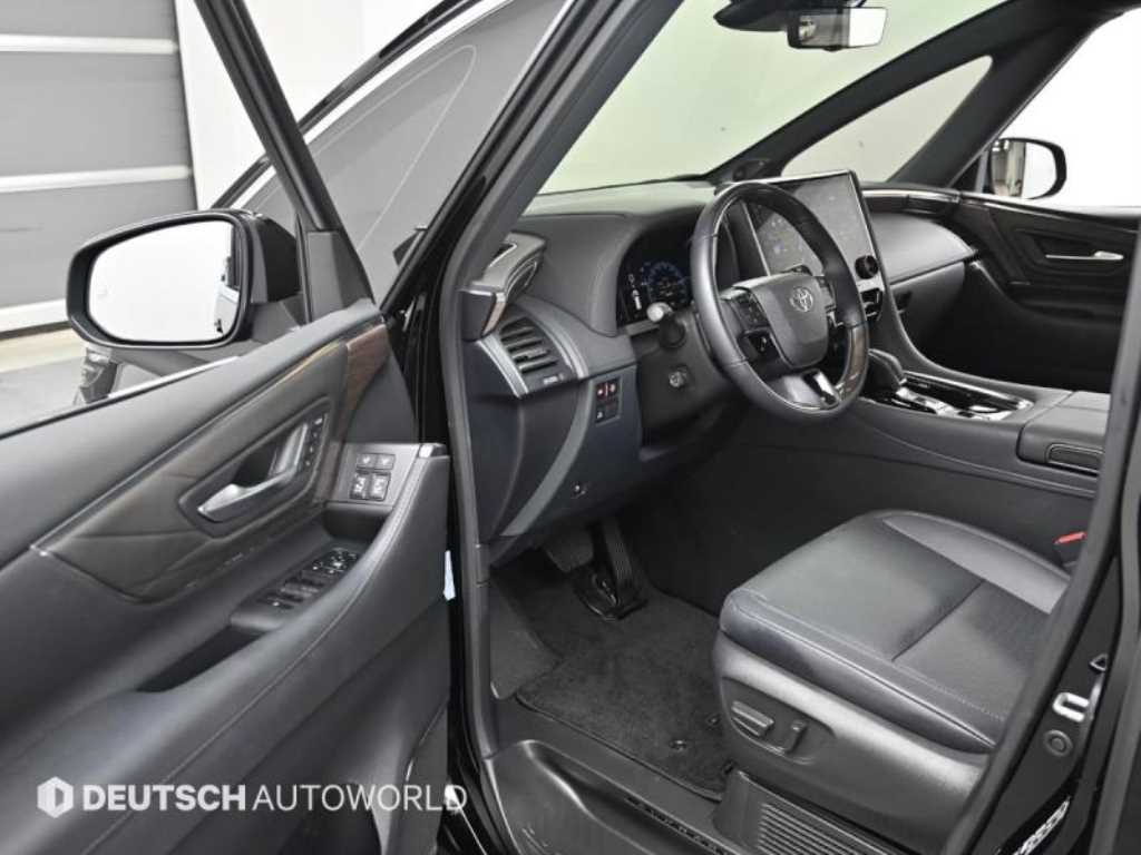 Toyota Alphard - Vista 11