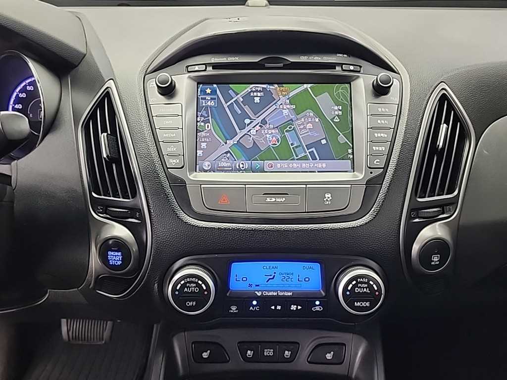 HYUNDAI Tucson - Vista 10