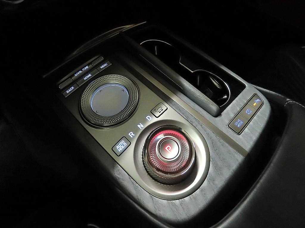 Genesis G80 - Vista 10