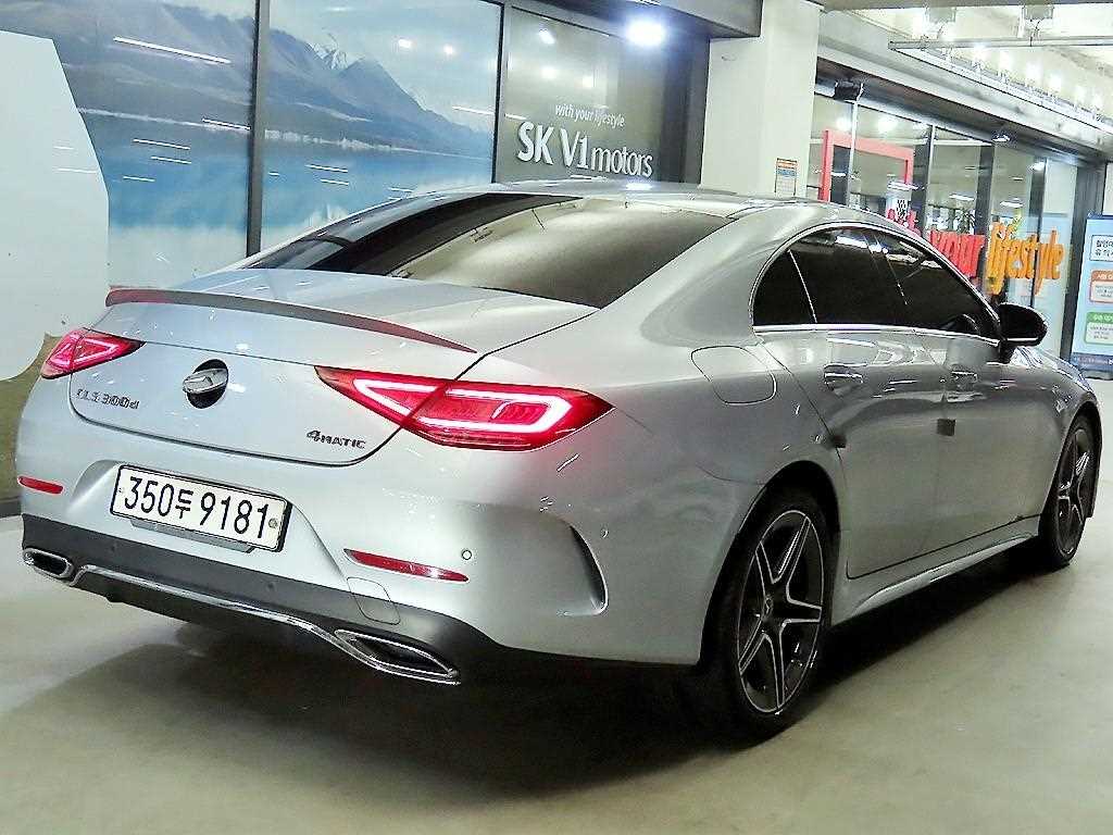 Mercedes Benz CLS Class - Vista 4