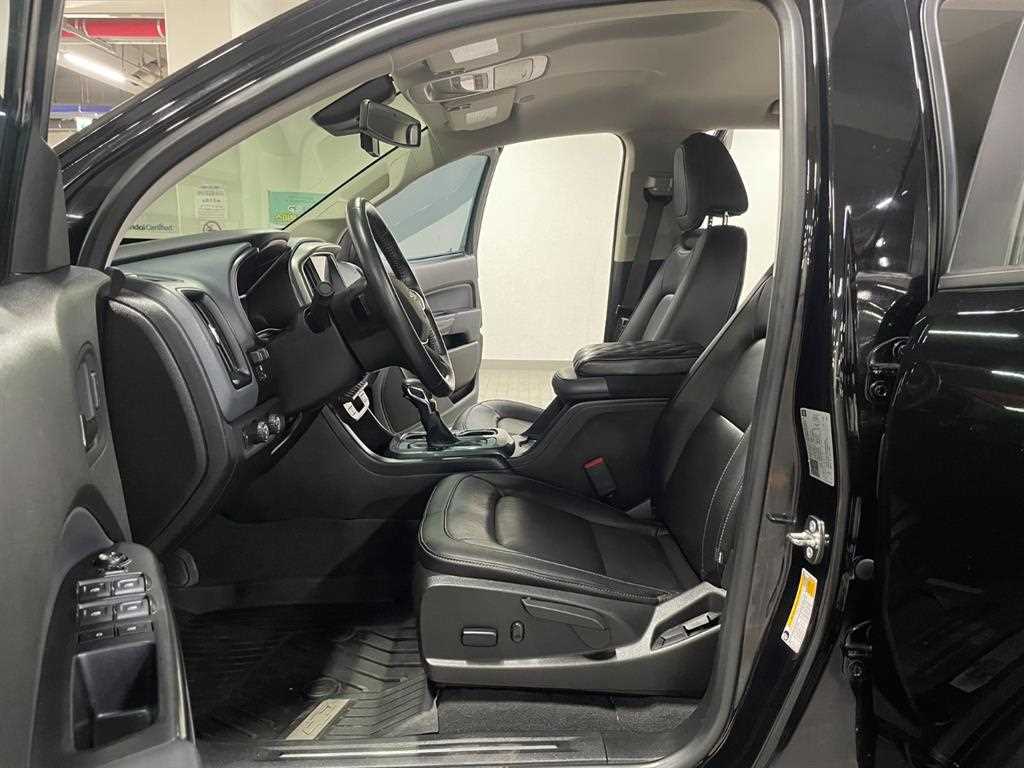 Chevrolet ?Colorado 2022 Negro - Importación desde Corea - HF Imports Iquique - Foto 17