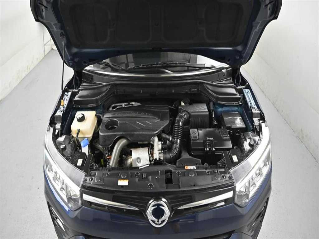 Ssangyong Tivoli - Vista 6