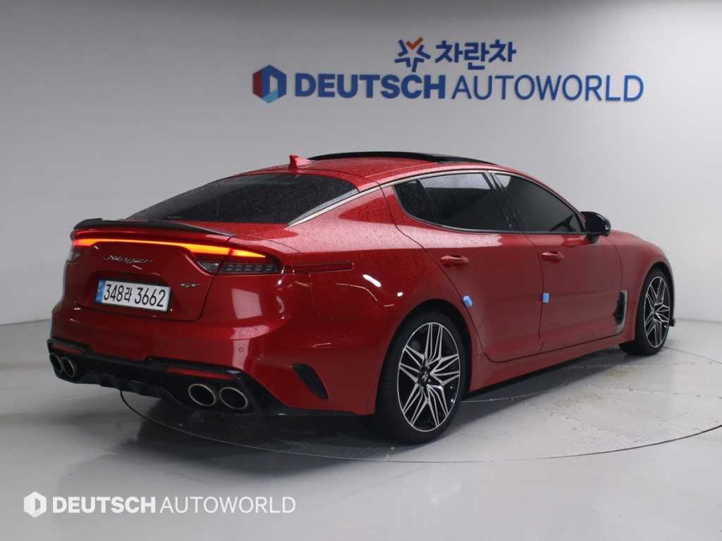 KIA Stinger - Vista 2