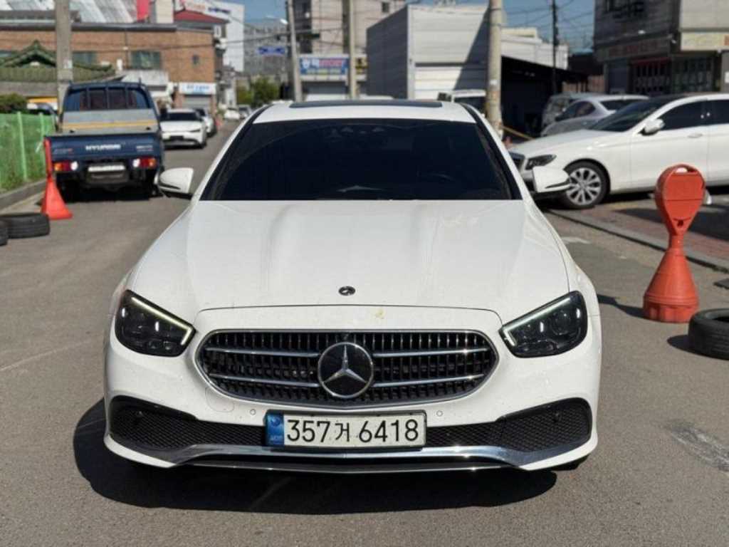 Mercedes Benz E class 2019 Blanco - Importación desde Corea - HF Imports Iquique - Foto 1