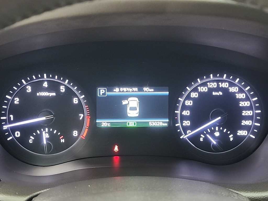 Genesis G80 - Vista 6