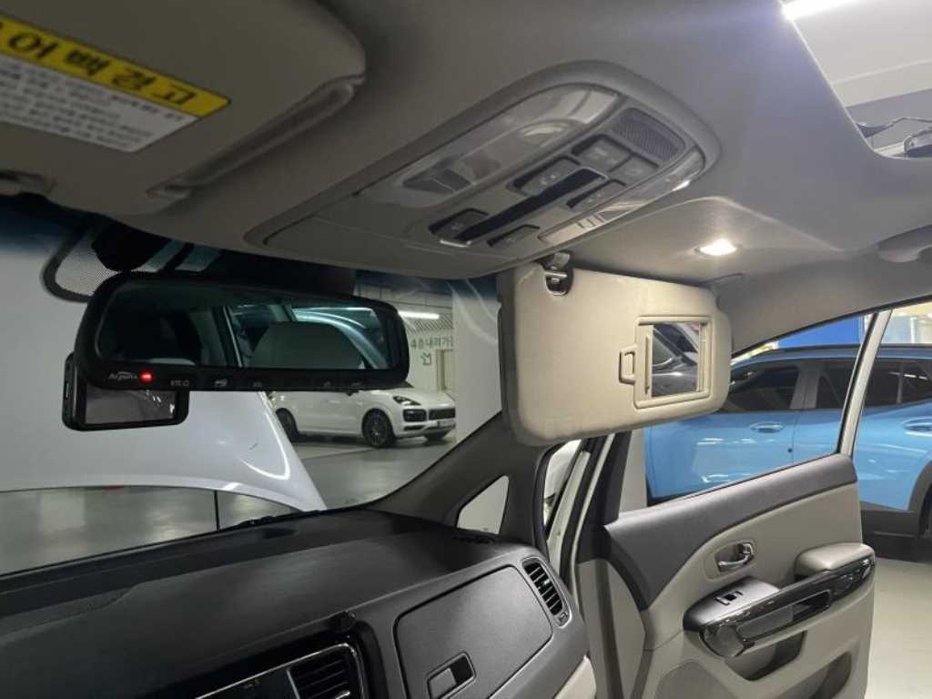 KIA Carnival 2016 Blanco - Importación desde Corea - HF Imports Iquique - Foto 15