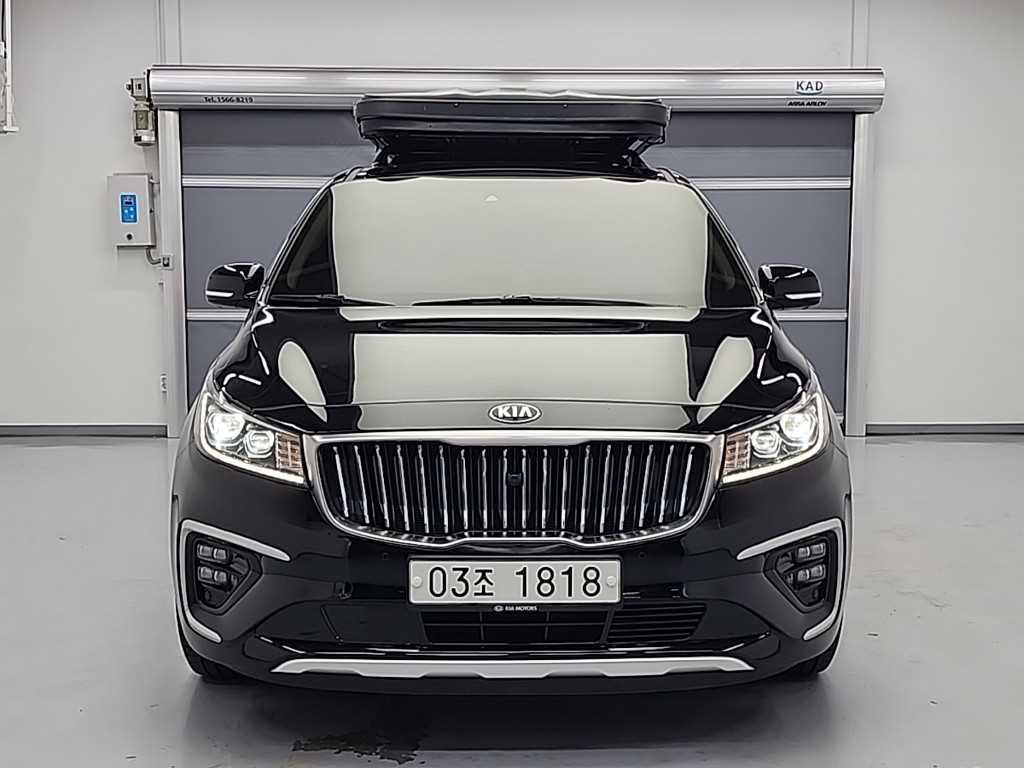KIA Carnival - Vista 2