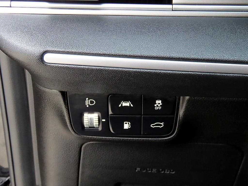 HYUNDAI Grandeur 2020 Negro - Importación desde Corea - HF Imports Iquique - Foto 13