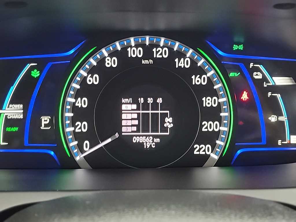 Honda Accord - Vista 6