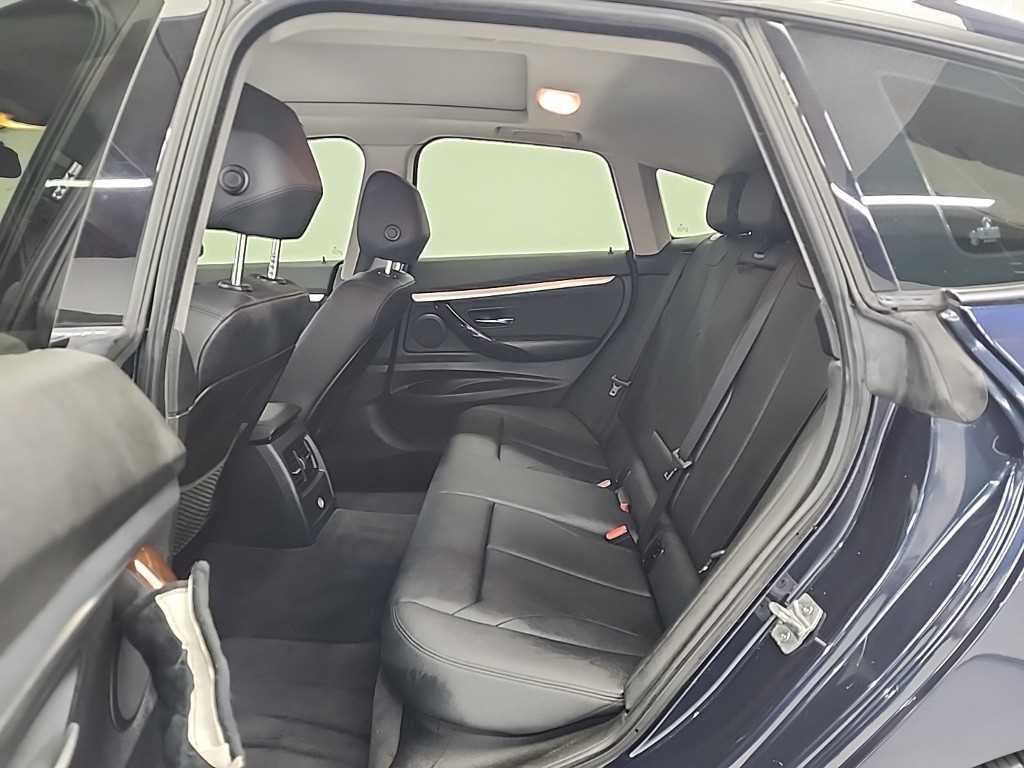 BMW Gran Turismo - Vista 12