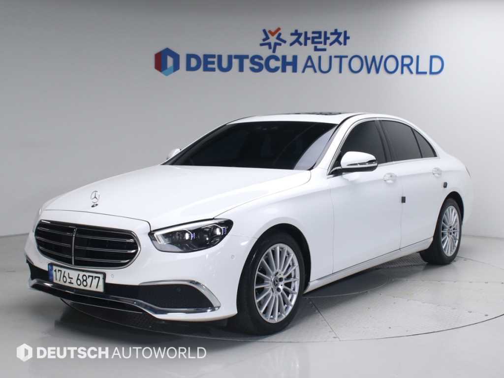 Mercedes Benz E class - Vista 2